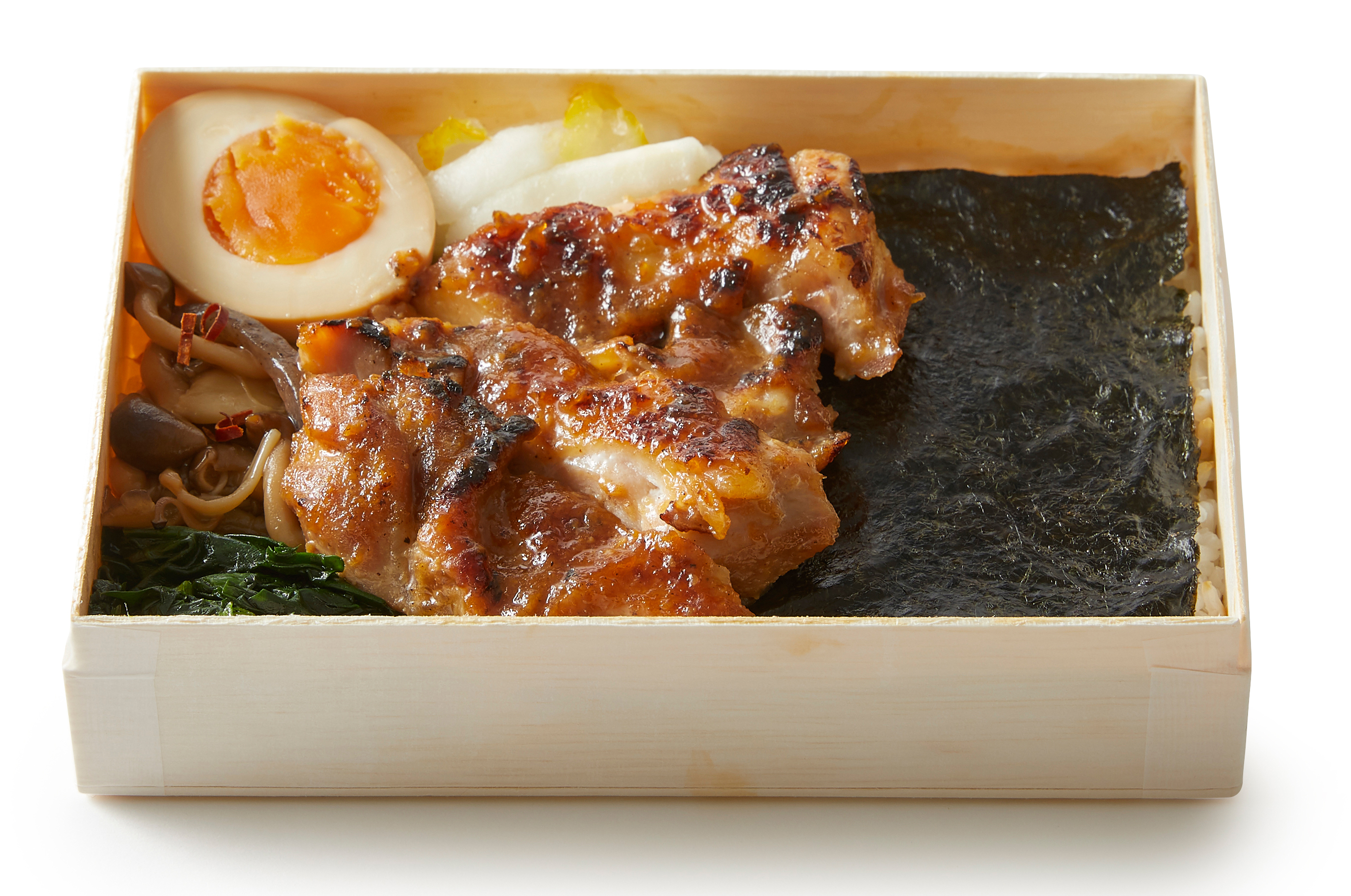 山の幸をメインにした海苔弁当のコピー